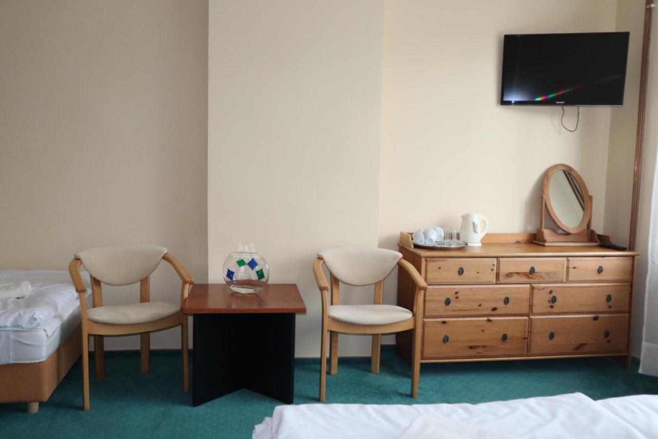 Osrodek Wypoczynkowy " Bieszczady" Otel Myczkowce Dış mekan fotoğraf
