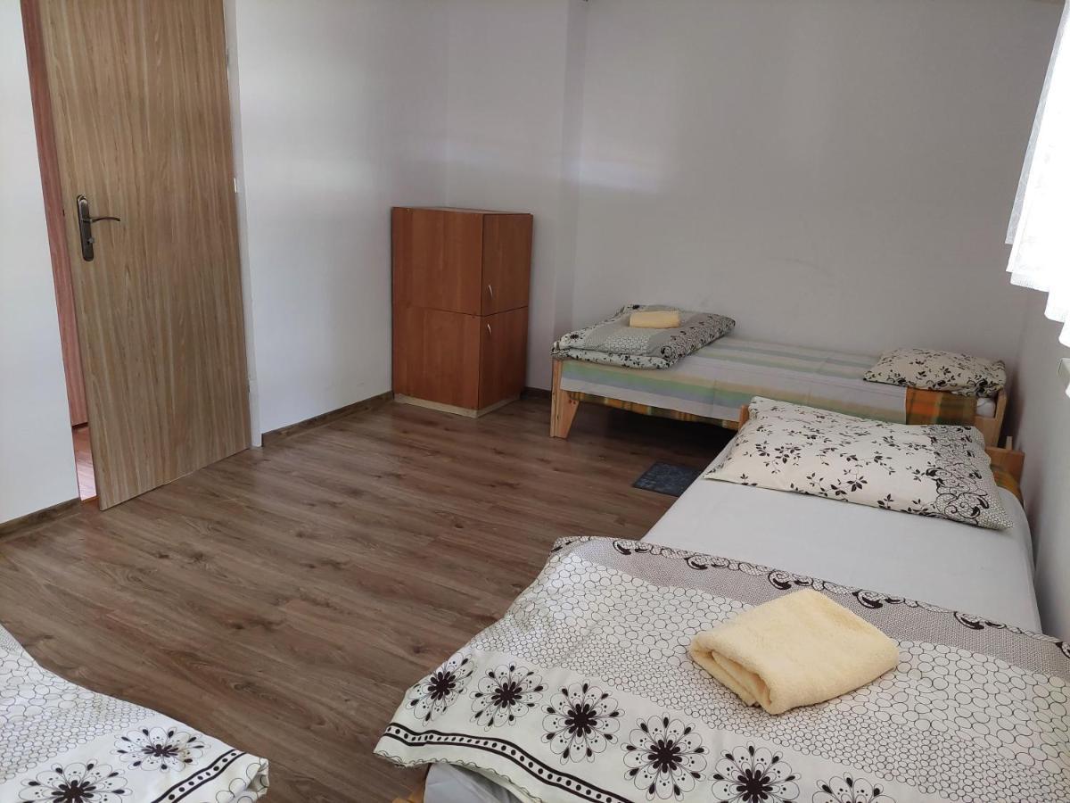 Osrodek Wypoczynkowy " Bieszczady" Otel Myczkowce Dış mekan fotoğraf